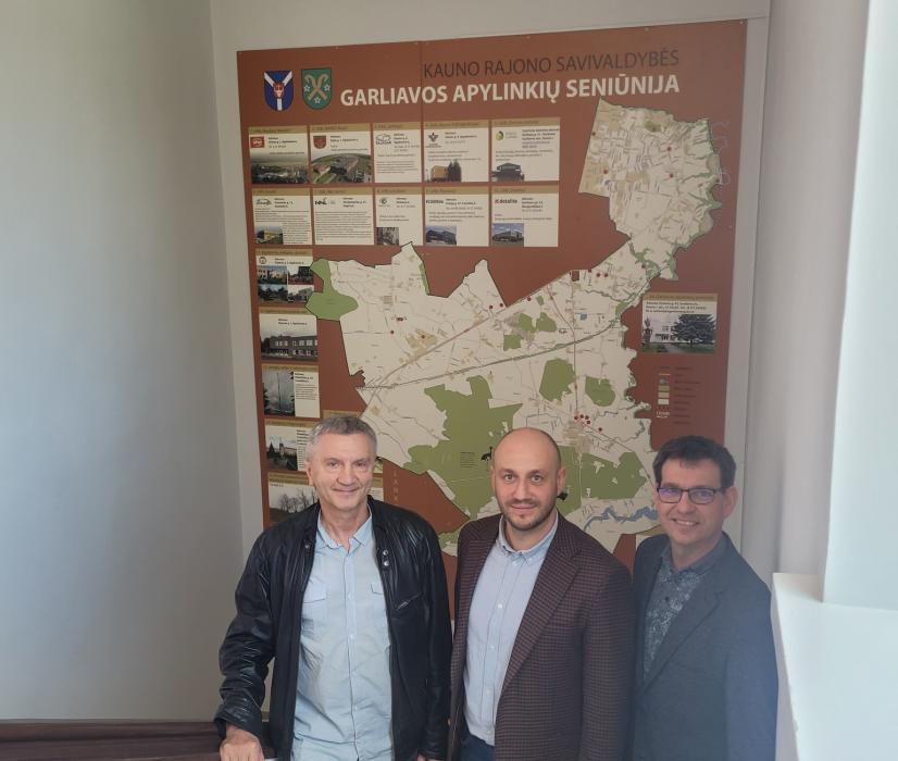 Garliavos medicinos centras intensyviai ruošiasi naujo projekto įgyvendinimui – mobilios ambulatorijos atidarymui!